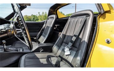 Chevrolet-Corvette-stingray-1971-Sunflower-Yellow-Black-79