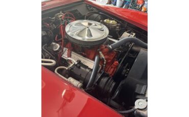 Chevrolet-Corvette-stingray-1972-Mille-Miglia-Red-Black-with-wood-trim-15