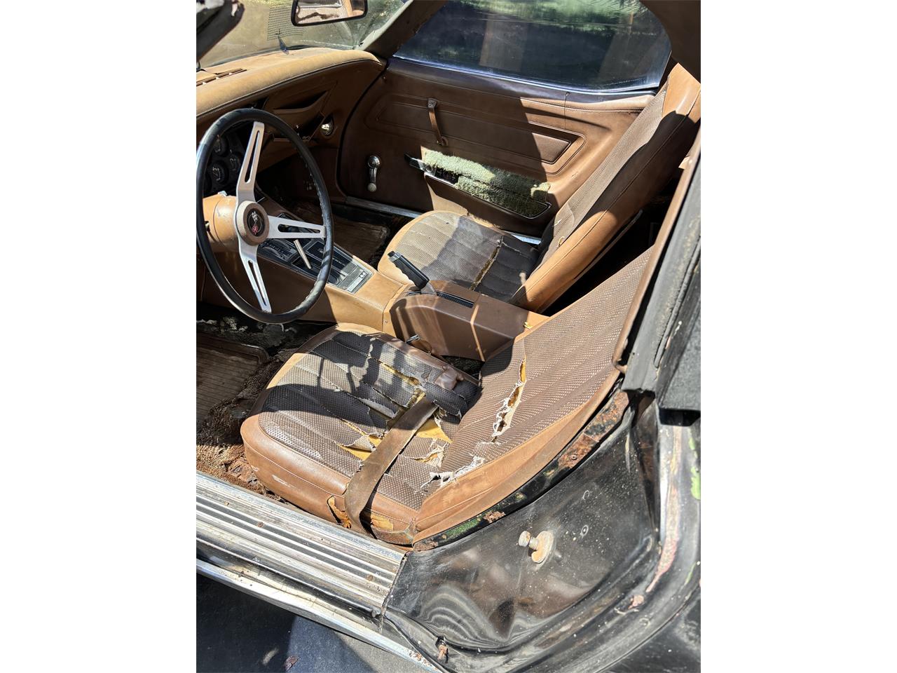 Chevrolet-Corvette-stingray-1973-Black-Tan-8