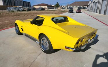 Chevrolet-Corvette-stingray-1973-Yellow-Black-20