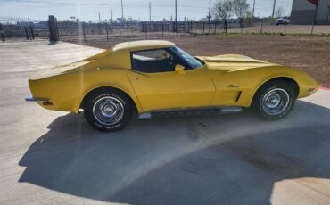 Chevrolet-Corvette-stingray-1973-Yellow-Black-28