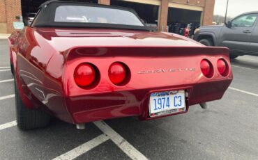 Chevrolet-Corvette-stingray-1974-Candy-Apple-Red-Black-10
