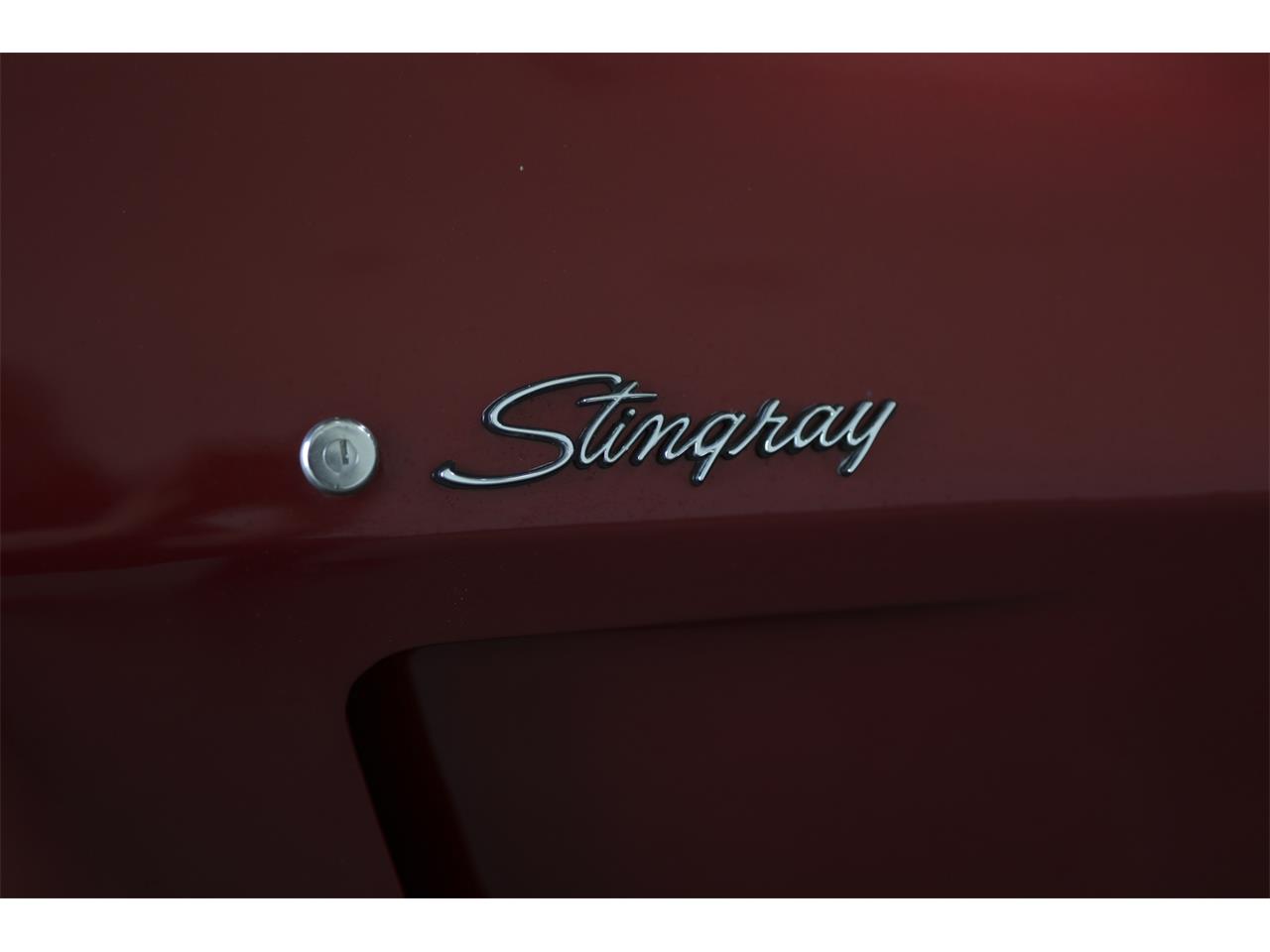 Chevrolet-Corvette-stingray-1976-Red-Black-16