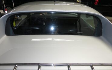 Chevrolet-Corvette-stingray-1976-Silver-Black-15