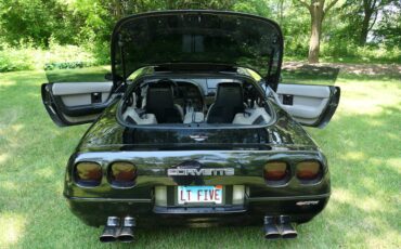 Chevrolet-Corvette-zr1-1991-Black-grayblack-19
