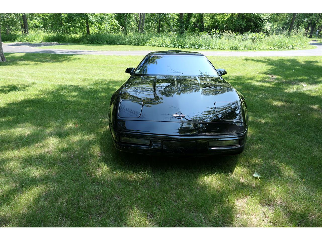 Chevrolet-Corvette-zr1-1991-Black-grayblack-2