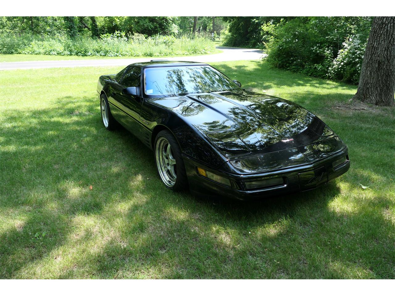 Chevrolet-Corvette-zr1-1991-Black-grayblack-3
