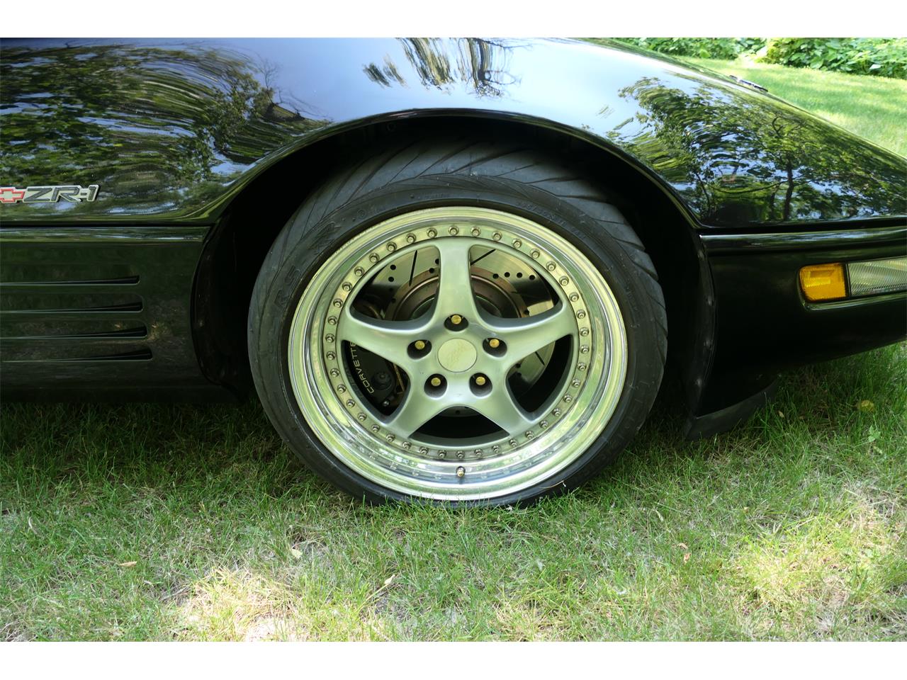 Chevrolet-Corvette-zr1-1991-Black-grayblack-31