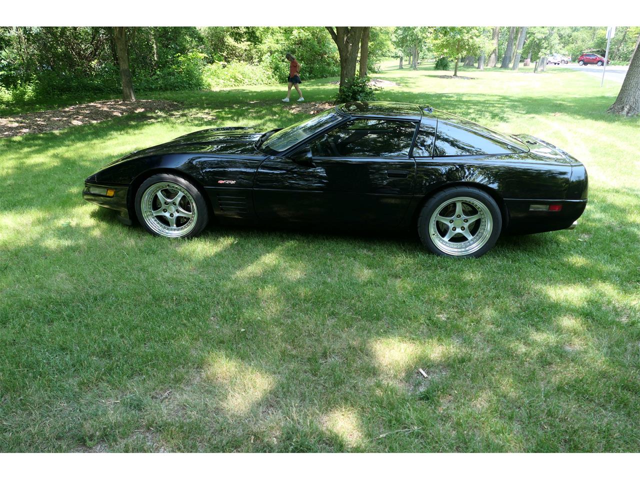 Chevrolet-Corvette-zr1-1991-Black-grayblack-9