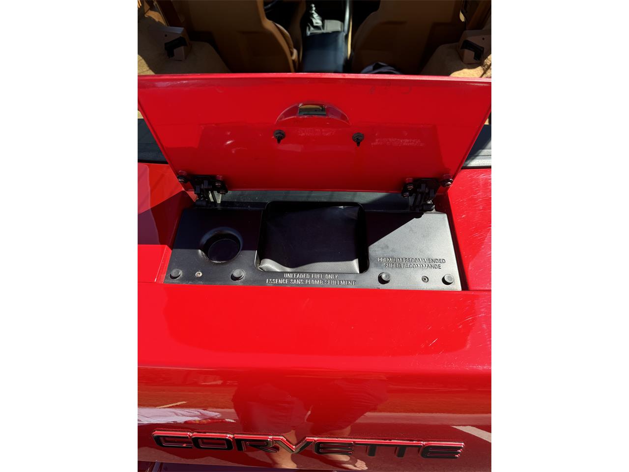 Chevrolet-Corvette-zr1-1991-TORCH-RED-CAMEL-10