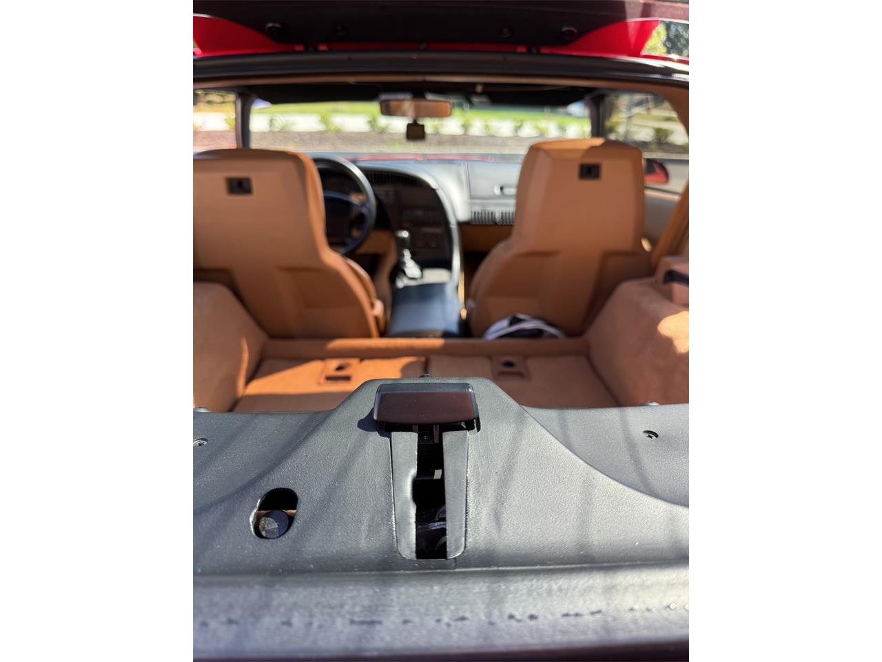 Chevrolet-Corvette-zr1-1991-TORCH-RED-CAMEL-16