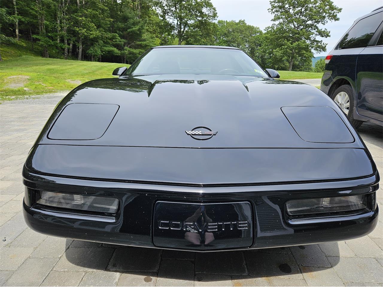 Chevrolet-Corvette-zr1-1992-Black-Black-2