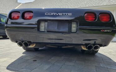 Chevrolet-Corvette-zr1-1992-Black-Black-5