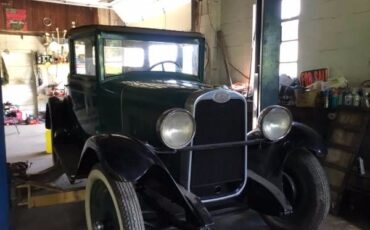 Chevrolet-Coupe-1928-4