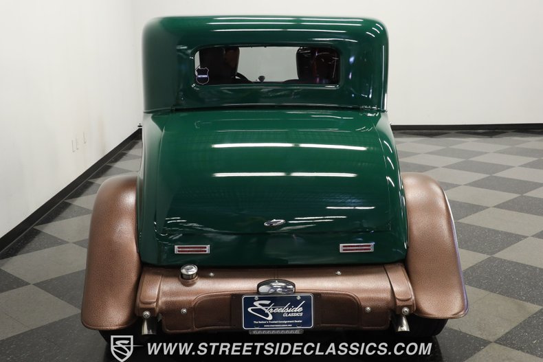 Chevrolet-Coupe-1931-GreenCopper-Brown-10