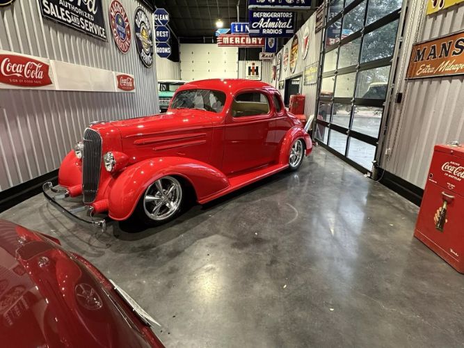 Chevrolet-Coupe-1936-Red-Tan-5