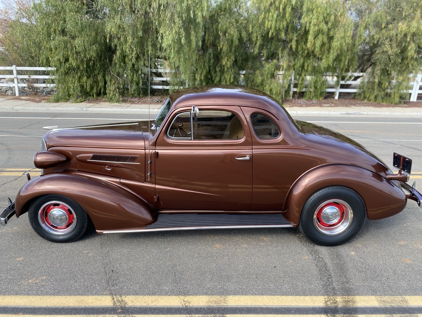 Chevrolet-Coupe-Pickup-1937-2