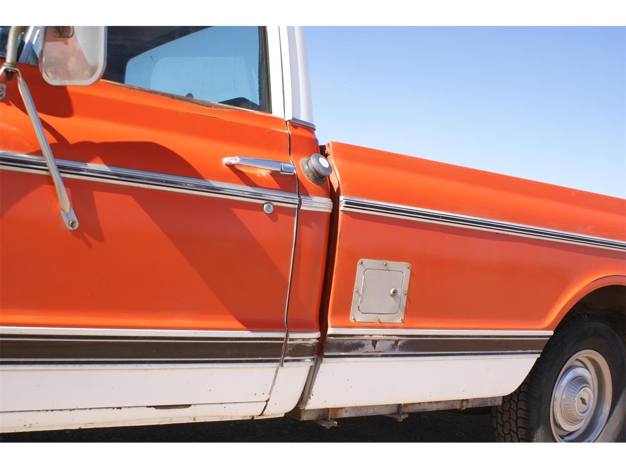 Chevrolet-Cst-10-1970-Hugger-Orange-Black-1