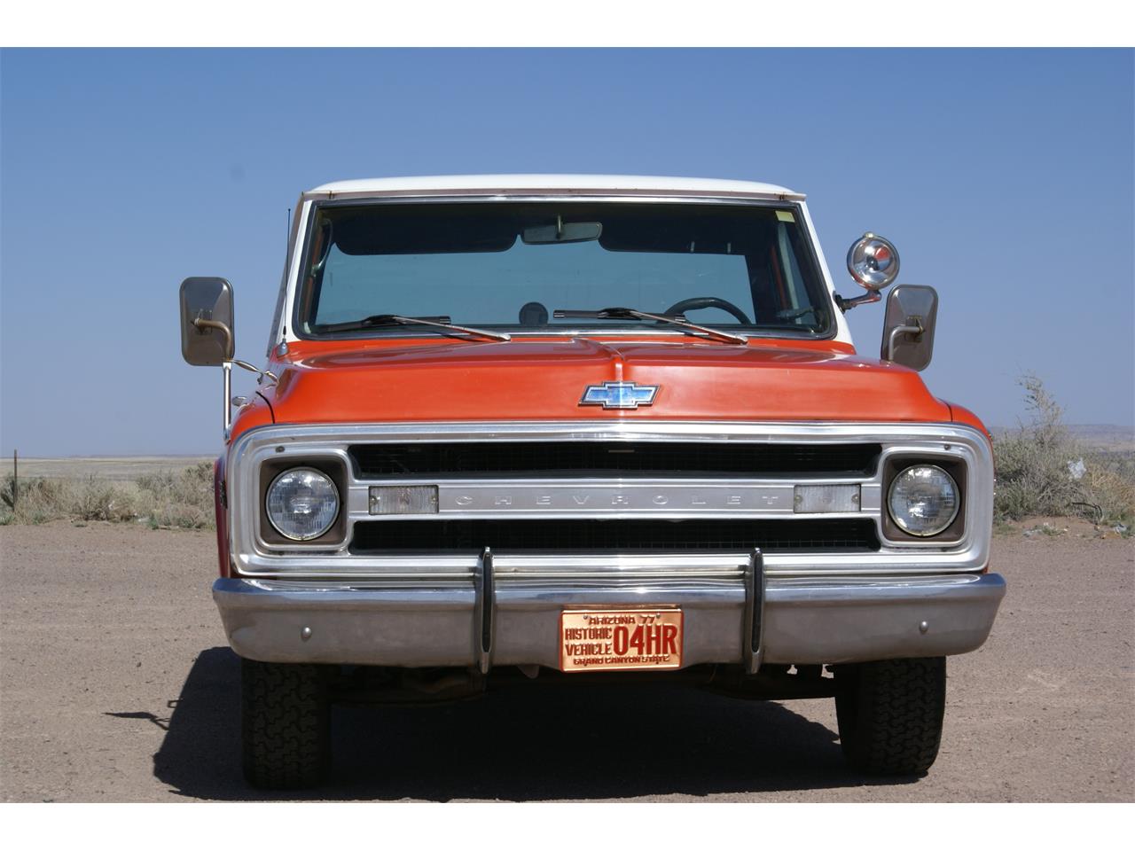 Chevrolet-Cst-10-1970-Hugger-Orange-Black-11