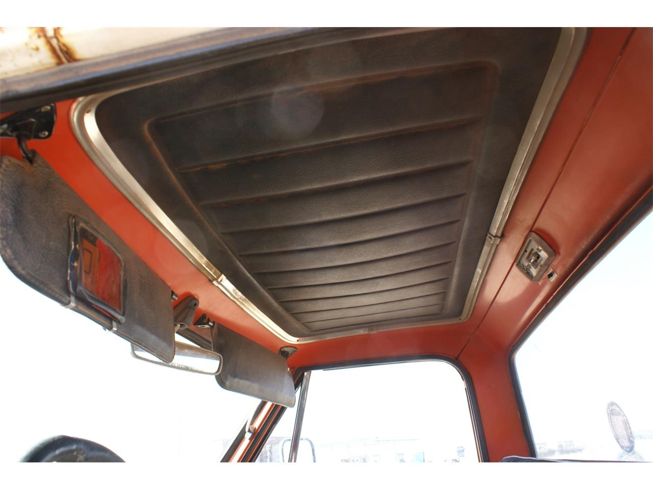 Chevrolet-Cst-10-1970-Hugger-Orange-Black-18