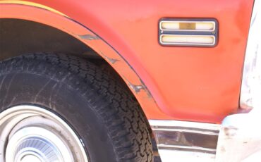Chevrolet-Cst-10-1970-Hugger-Orange-Black
