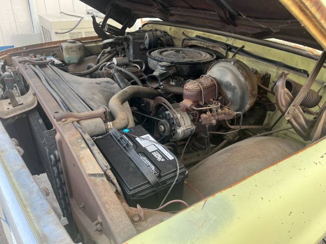Chevrolet-Custom-1971-Yellow-15