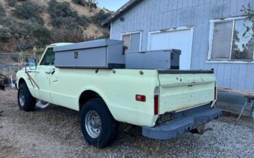 Chevrolet-Custom-1971-Yellow-16