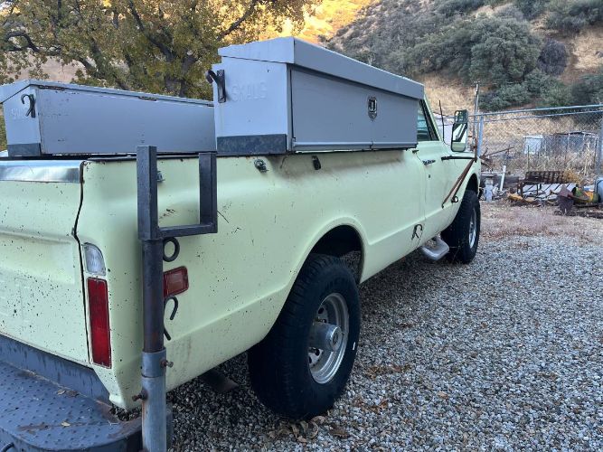 Chevrolet-Custom-1971-Yellow-4