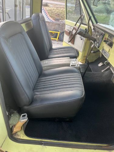 Chevrolet-Custom-1971-Yellow-8