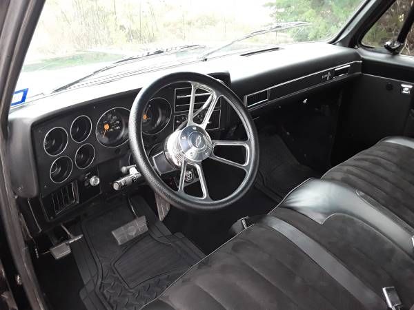 Chevrolet-Custom-1987-3
