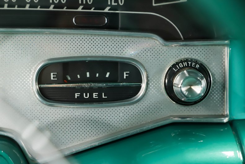 Chevrolet-Delray-1958-Arctic-White-Green-24