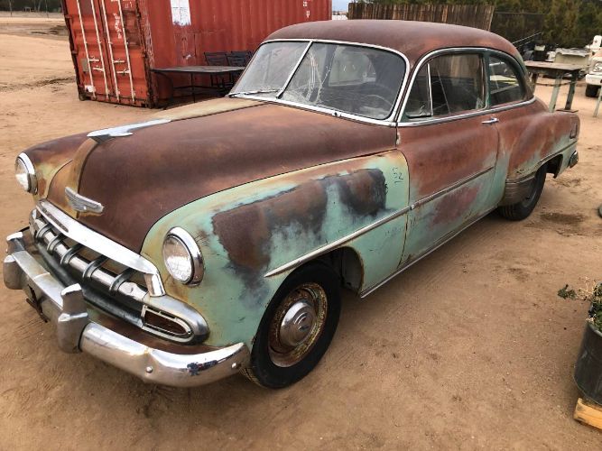 Chevrolet-Deluxe-1952