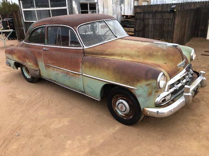 Chevrolet-Deluxe-1952-3