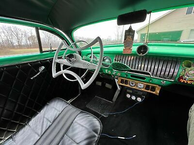 Chevrolet-Deluxe-1952-Custom-Blue-Custom-diamond-10