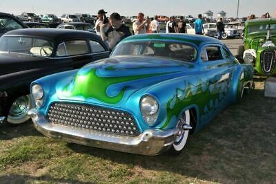 Chevrolet-Deluxe-1952-Custom-Blue-Custom-diamond-3