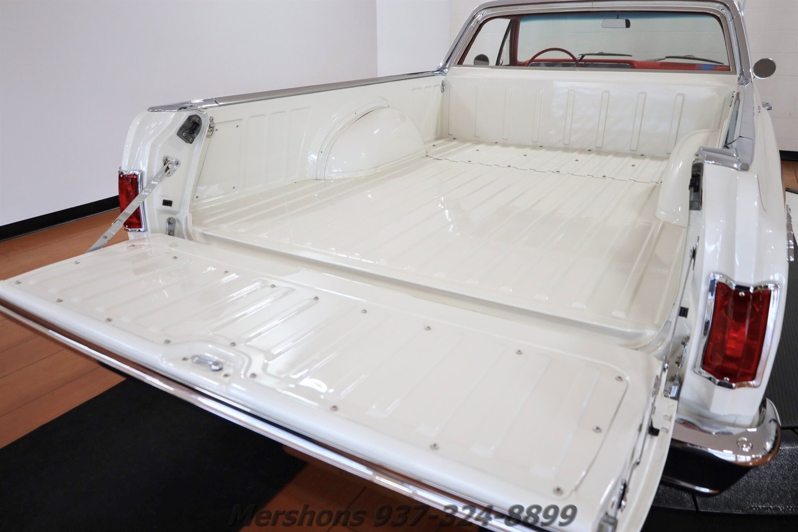 Chevrolet-El-Camino-1965-Truck-10