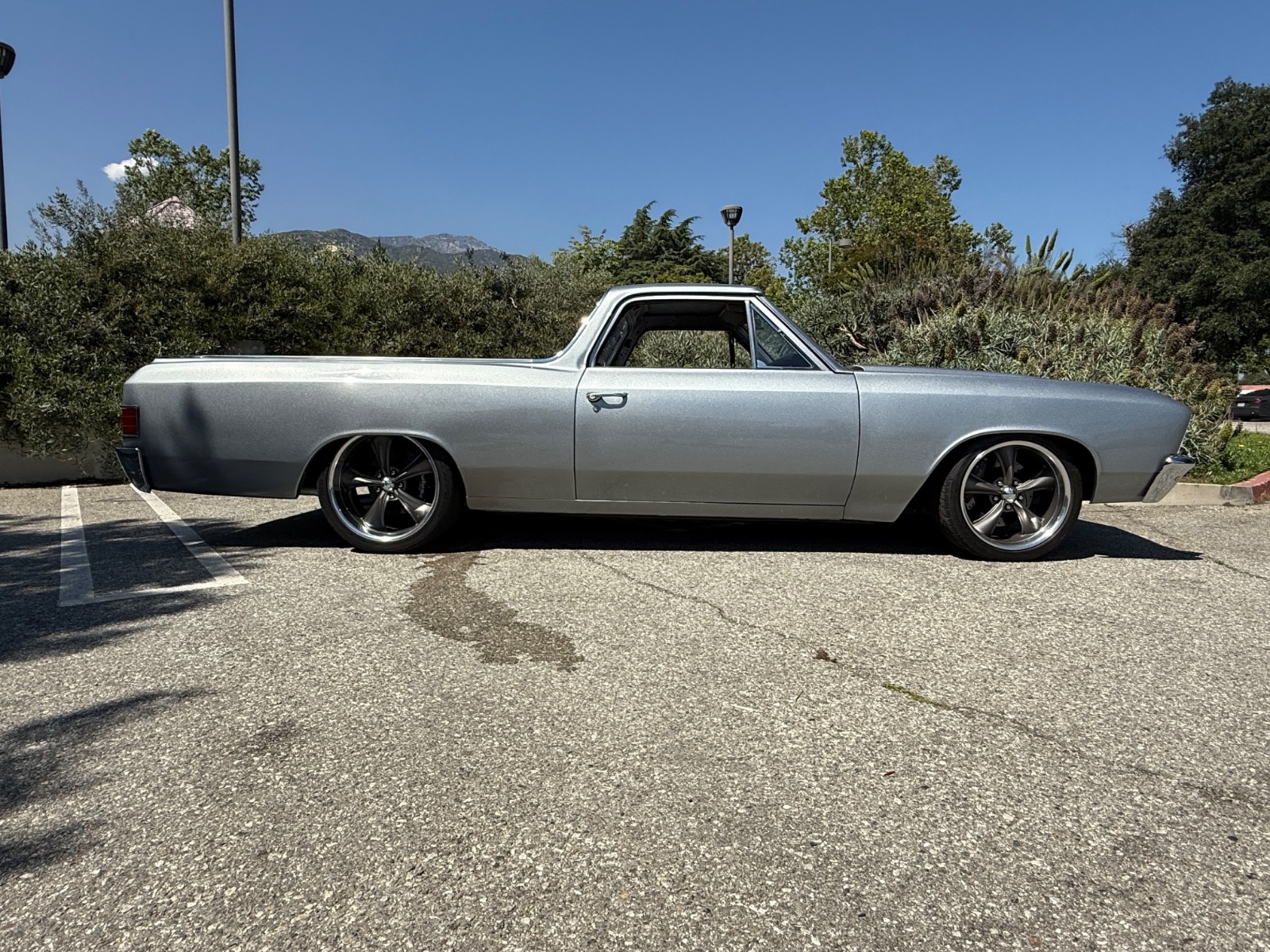 Chevrolet-El-Camino-1967-Pick-up-1