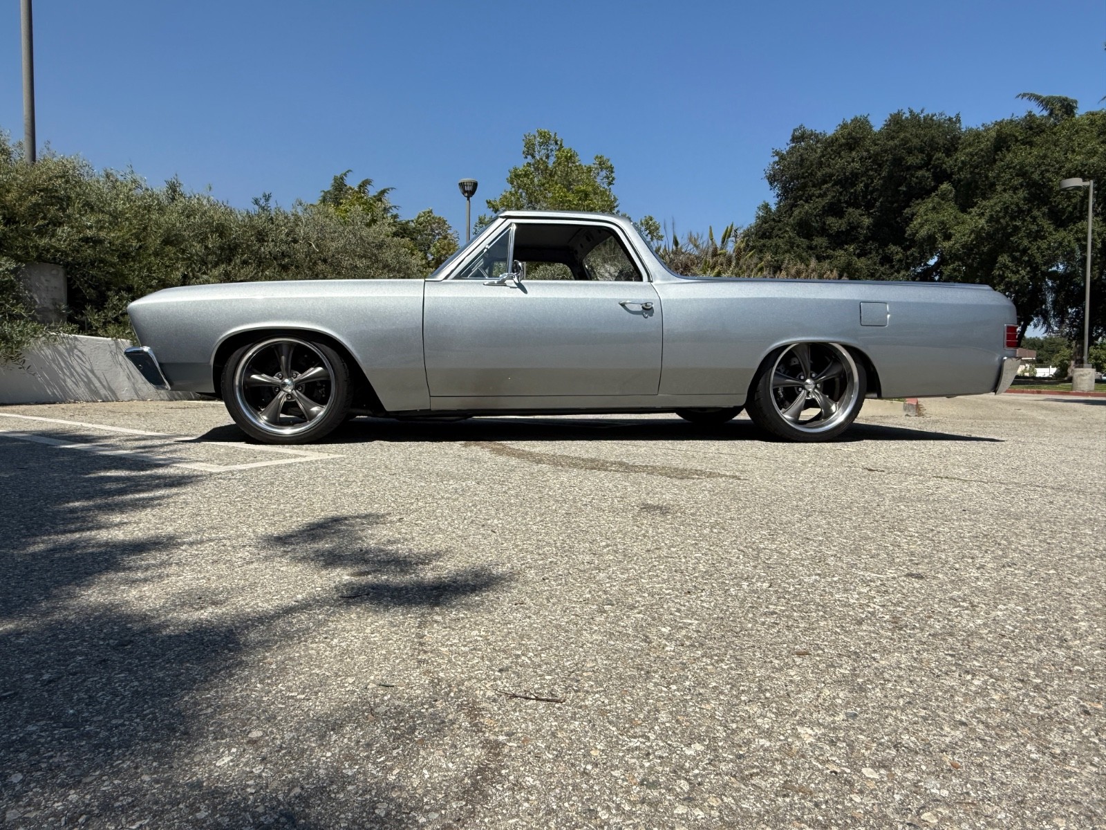 Chevrolet-El-Camino-1967-Pick-up-5