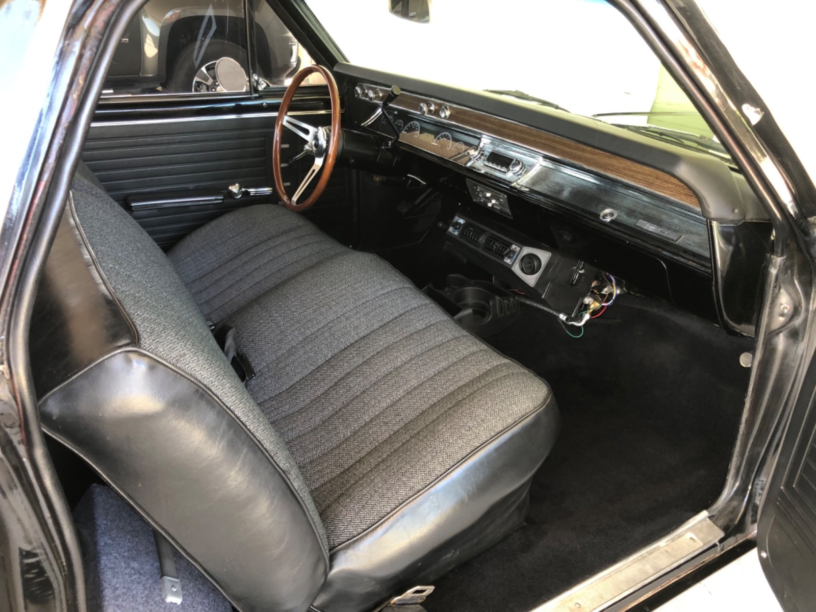 Chevrolet-El-Camino-1967-Standard-Cab-Pickup-19