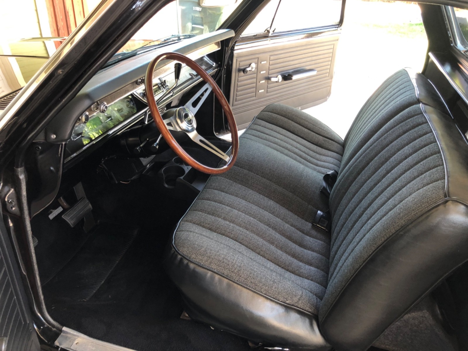Chevrolet-El-Camino-1967-Standard-Cab-Pickup-22