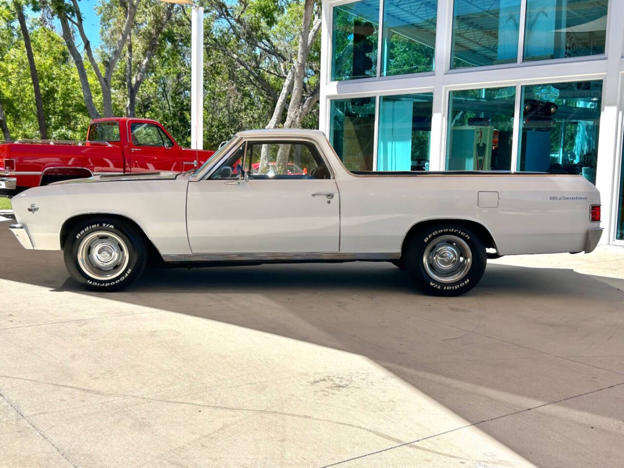 Chevrolet-El-Camino-1967-Wagon-8