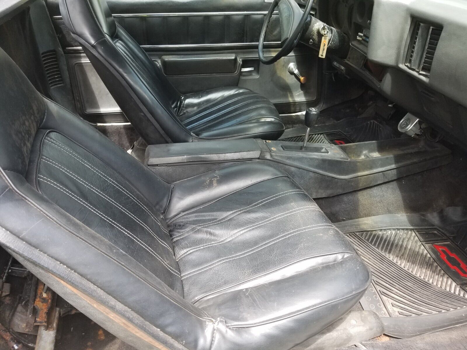 Chevrolet-El-Camino-1975-16