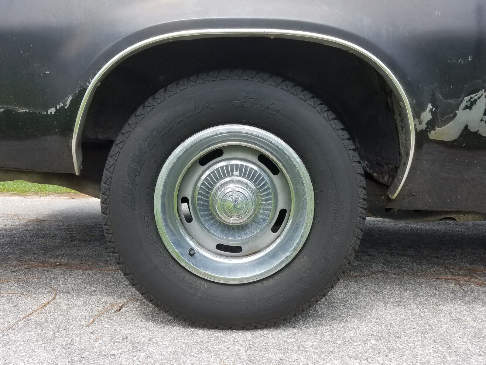Chevrolet-El-Camino-1975-18