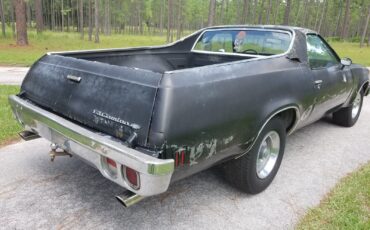 Chevrolet-El-Camino-1975-2