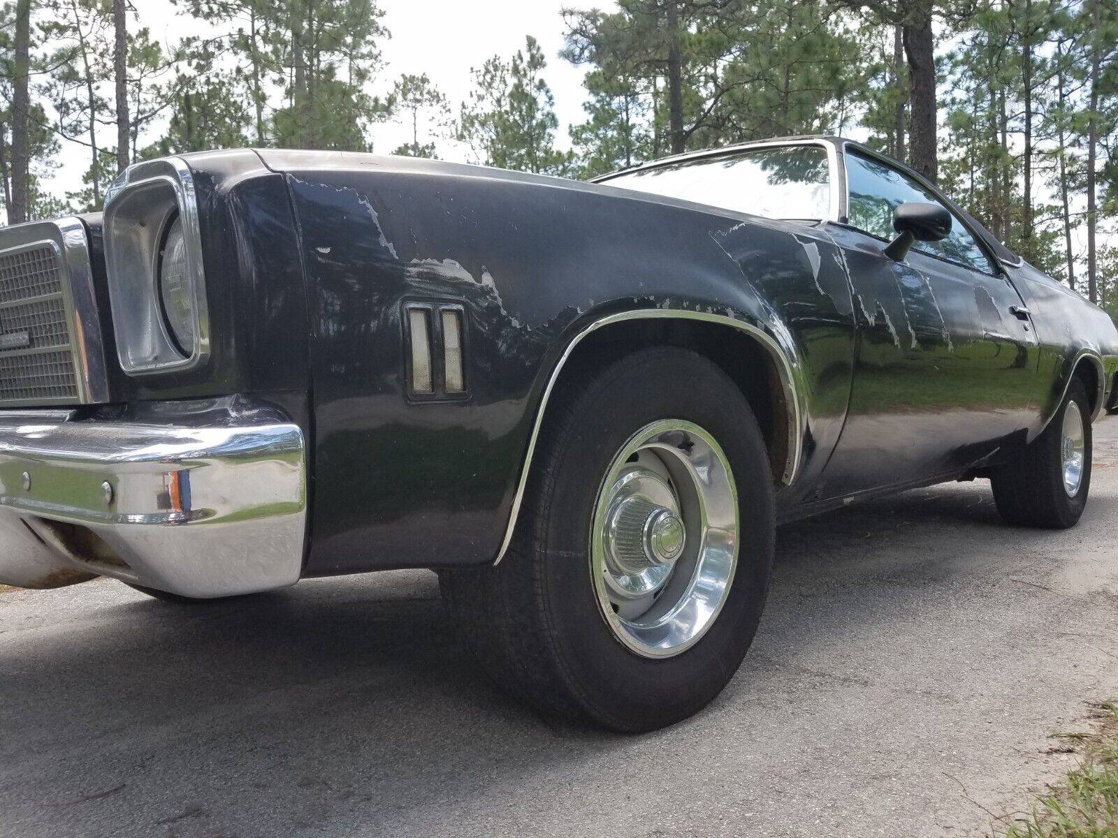 Chevrolet-El-Camino-1975-20