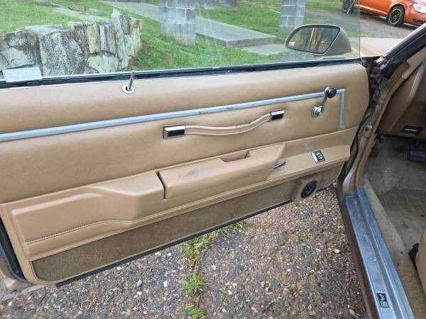 Chevrolet-El-Camino-1987-Standard-Cab-Pickup-8