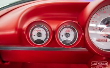 Chevrolet-El-camino-1960-Silver-Red-Leather-47