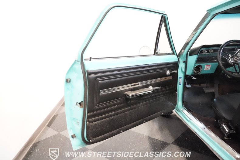 Chevrolet-El-camino-1966-Turquoise-Black-46