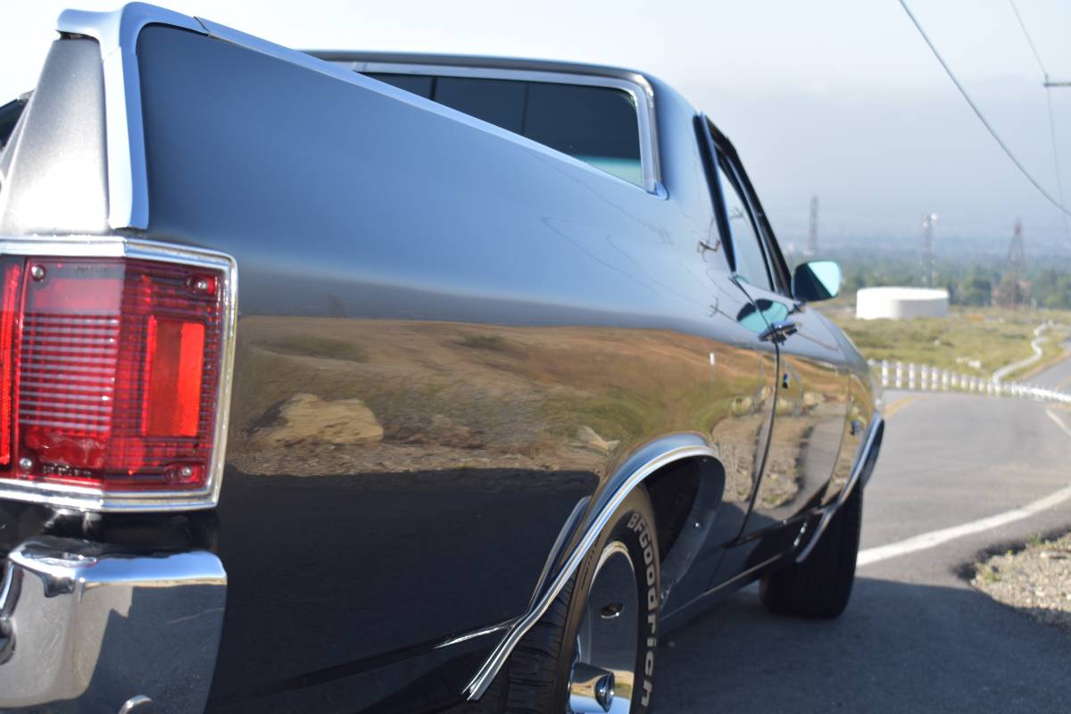 Chevrolet-El-camino-1971-grey-7