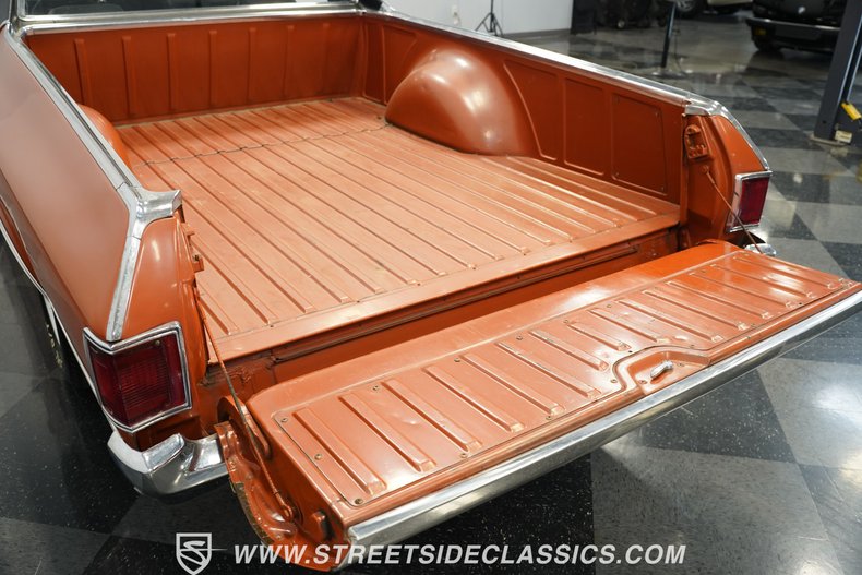 Chevrolet-El-camino-1972-Orange-Flame-Metalli-Black-30